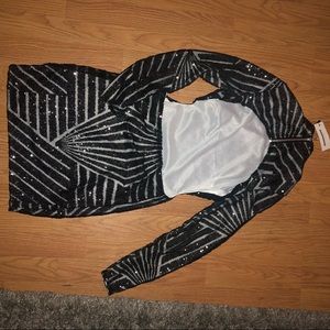 shinny open back long sleeve bodycon mini dress